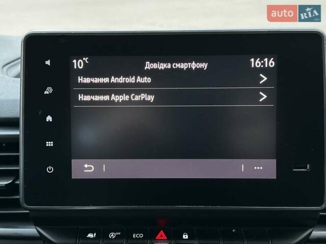 Белый Рено Трафик, объемом двигателя 2 л и пробегом 106 тыс. км за 23800 $, фото 61 на Automoto.ua