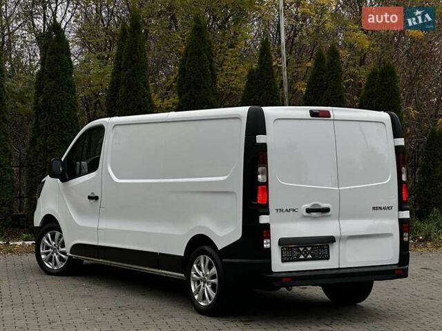 Белый Рено Трафик, объемом двигателя 2 л и пробегом 106 тыс. км за 23800 $, фото 25 на Automoto.ua