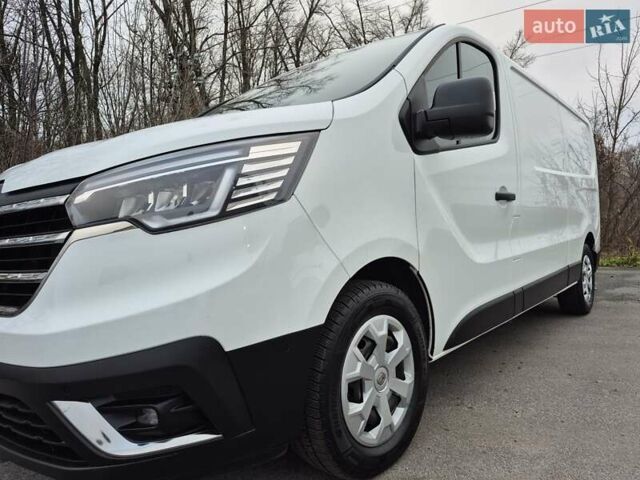 Белый Рено Трафик, объемом двигателя 2 л и пробегом 70 тыс. км за 23900 $, фото 50 на Automoto.ua