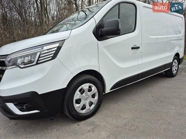 Белый Рено Трафик, объемом двигателя 2 л и пробегом 70 тыс. км за 23900 $, фото 47 на Automoto.ua