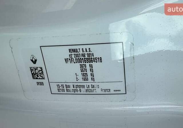 Белый Рено Трафик, объемом двигателя 2 л и пробегом 261 тыс. км за 19800 $, фото 23 на Automoto.ua