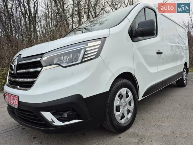 Белый Рено Трафик, объемом двигателя 2 л и пробегом 70 тыс. км за 23900 $, фото 49 на Automoto.ua