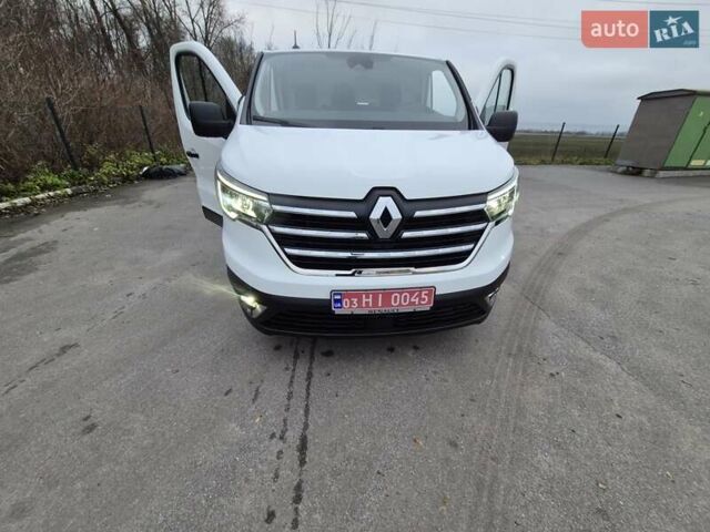 Белый Рено Трафик, объемом двигателя 2 л и пробегом 70 тыс. км за 23900 $, фото 39 на Automoto.ua