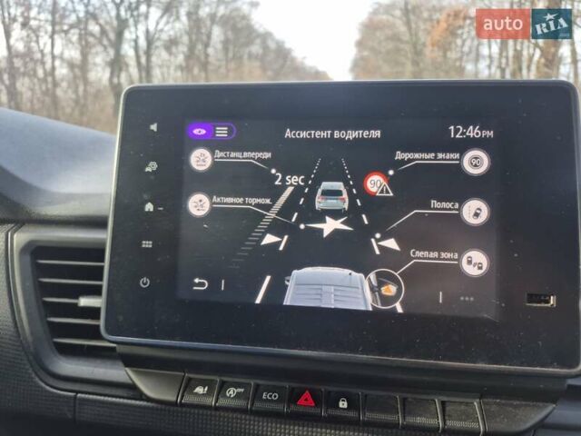 Белый Рено Трафик, объемом двигателя 2 л и пробегом 70 тыс. км за 23900 $, фото 130 на Automoto.ua