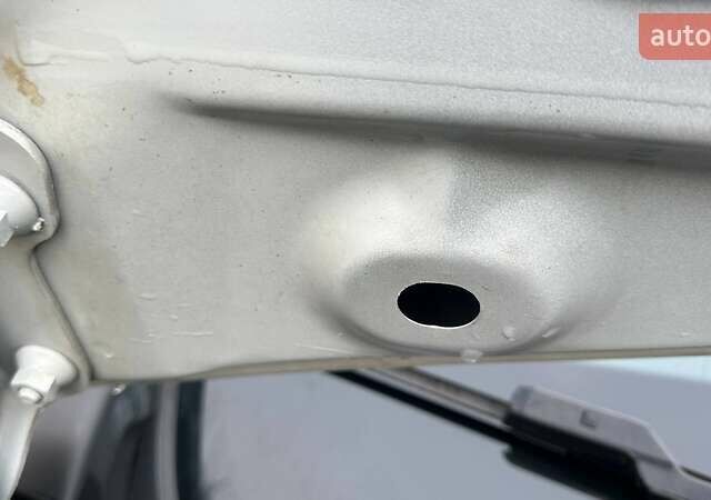 Белый Рено Трафик, объемом двигателя 2 л и пробегом 261 тыс. км за 19800 $, фото 21 на Automoto.ua