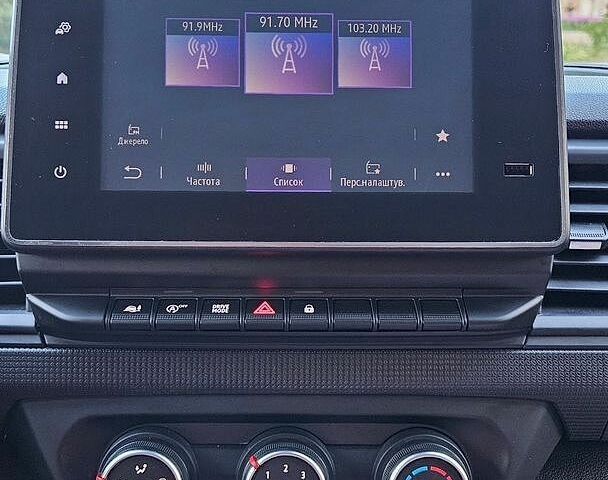 Білий Рено Трафік, об'ємом двигуна 2 л та пробігом 125 тис. км за 24200 $, фото 52 на Automoto.ua