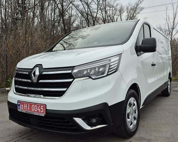Белый Рено Трафик, объемом двигателя 2 л и пробегом 70 тыс. км за 23900 $, фото 81 на Automoto.ua