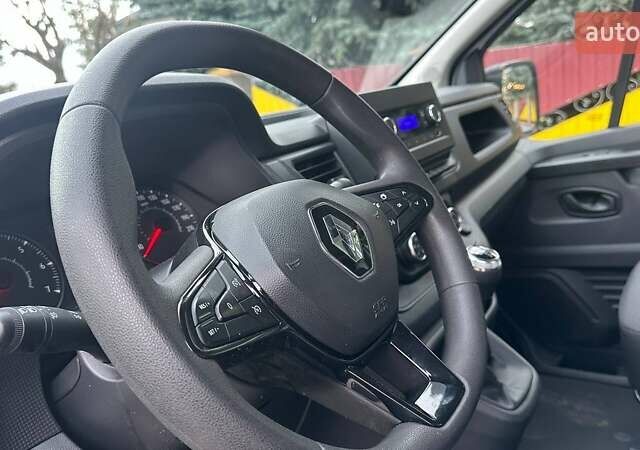 Белый Рено Трафик, объемом двигателя 2 л и пробегом 261 тыс. км за 19800 $, фото 8 на Automoto.ua