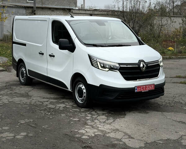 Белый Рено Трафик, объемом двигателя 0 л и пробегом 61 тыс. км за 22650 $, фото 4 на Automoto.ua