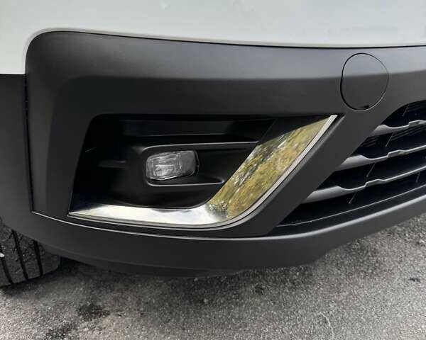 Белый Рено Трафик, объемом двигателя 2 л и пробегом 30 тыс. км за 24900 $, фото 53 на Automoto.ua