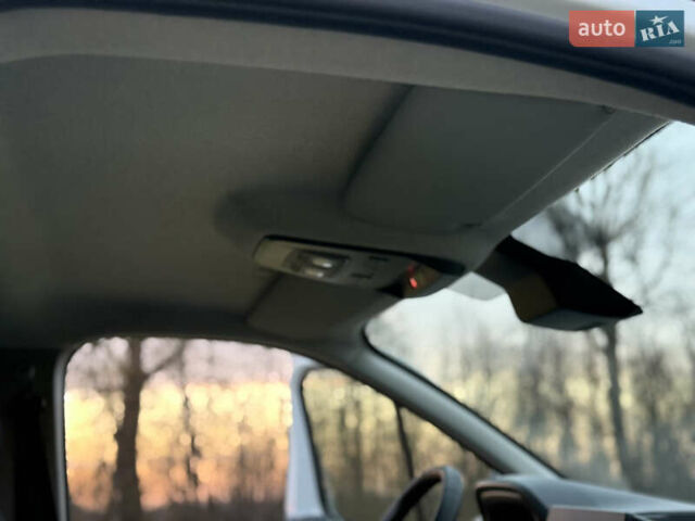 Белый Рено Трафик, объемом двигателя 2 л и пробегом 62 тыс. км за 22150 $, фото 27 на Automoto.ua