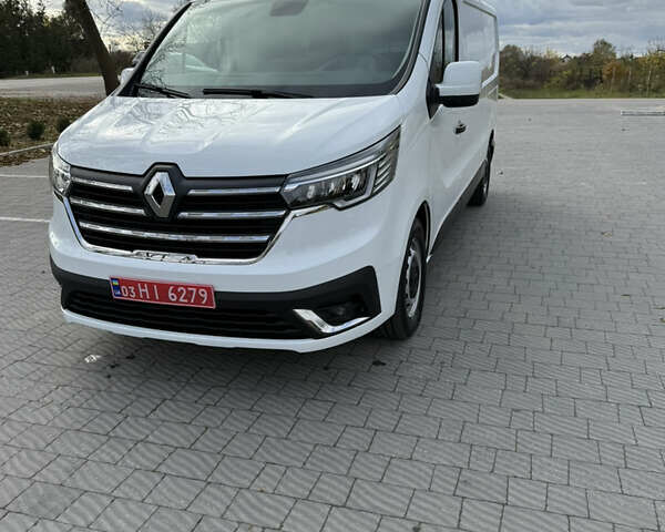 Белый Рено Трафик, объемом двигателя 2 л и пробегом 29 тыс. км за 25300 $, фото 20 на Automoto.ua