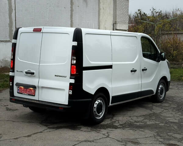 Белый Рено Трафик, объемом двигателя 0 л и пробегом 61 тыс. км за 22650 $, фото 3 на Automoto.ua