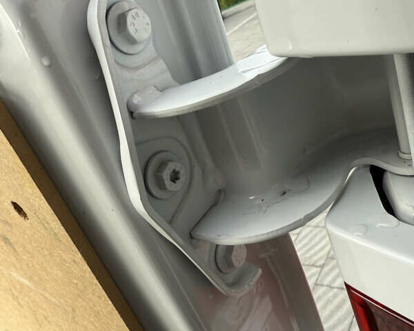 Белый Рено Трафик, объемом двигателя 2 л и пробегом 29 тыс. км за 25300 $, фото 42 на Automoto.ua