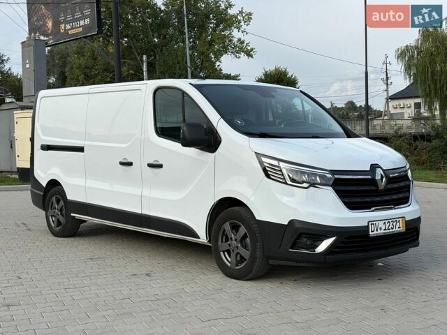 Білий Рено Трафік, об'ємом двигуна 2 л та пробігом 210 тис. км за 20800 $, фото 1 на Automoto.ua
