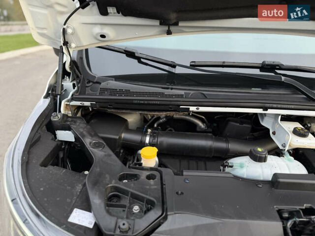 Білий Рено Трафік, об'ємом двигуна 2 л та пробігом 130 тис. км за 24500 $, фото 31 на Automoto.ua