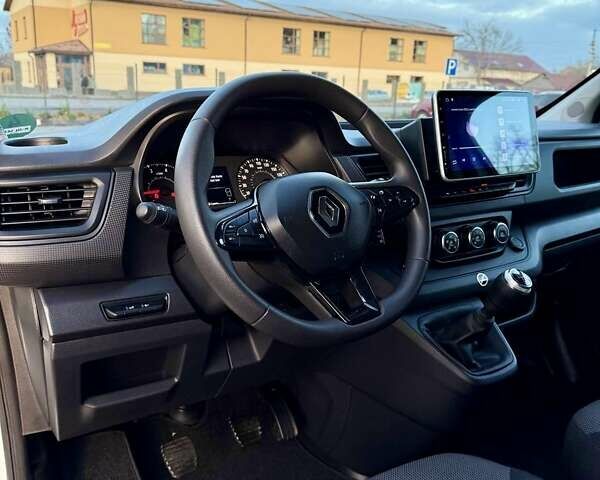 Білий Рено Трафік, об'ємом двигуна 2 л та пробігом 80 тис. км за 26700 $, фото 57 на Automoto.ua
