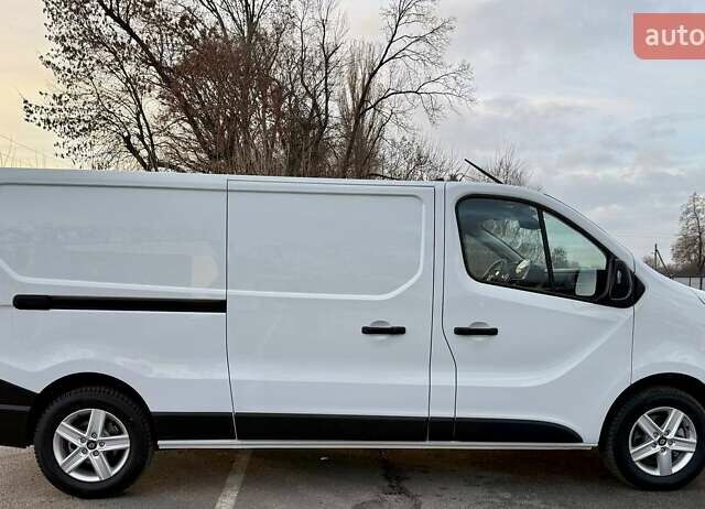 Білий Рено Трафік, об'ємом двигуна 2 л та пробігом 80 тис. км за 26700 $, фото 7 на Automoto.ua