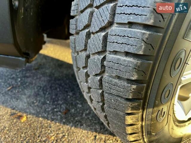 Білий Рено Трафік, об'ємом двигуна 2 л та пробігом 80 тис. км за 26700 $, фото 30 на Automoto.ua