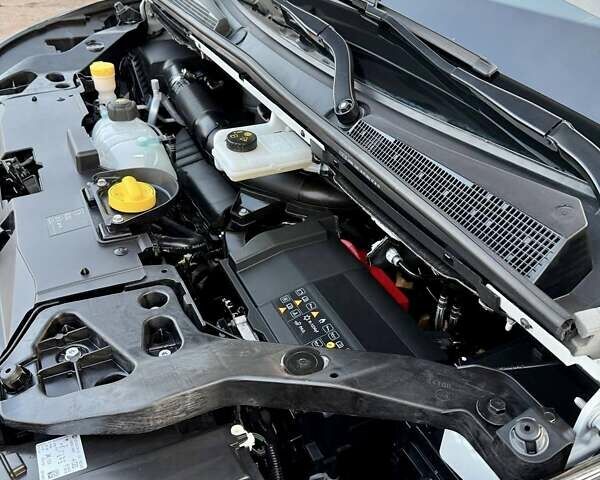 Білий Рено Трафік, об'ємом двигуна 2 л та пробігом 80 тис. км за 26700 $, фото 34 на Automoto.ua