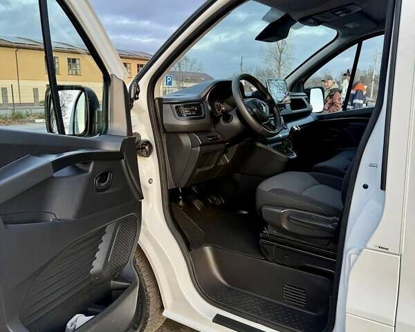 Білий Рено Трафік, об'ємом двигуна 2 л та пробігом 80 тис. км за 26700 $, фото 53 на Automoto.ua