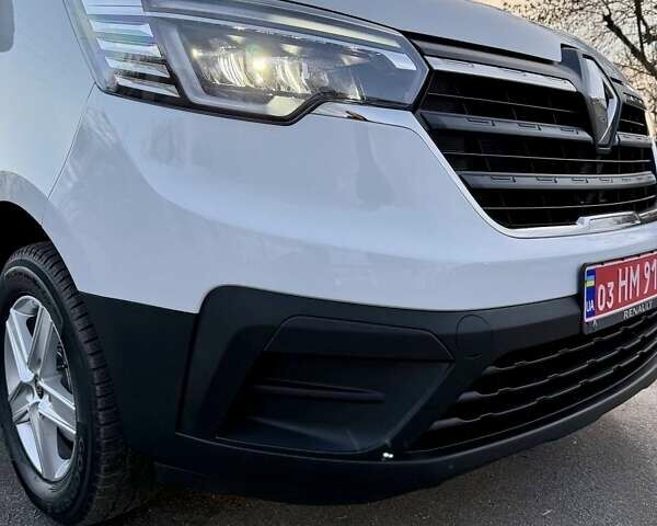 Білий Рено Трафік, об'ємом двигуна 2 л та пробігом 80 тис. км за 26700 $, фото 12 на Automoto.ua
