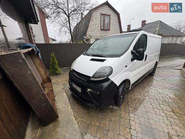 Білий Рено Трафік, об'ємом двигуна 1.87 л та пробігом 390 тис. км за 4600 $, фото 2 на Automoto.ua