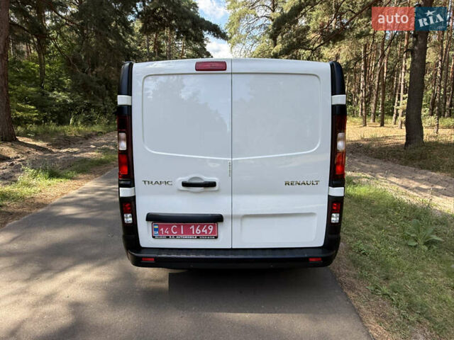 Білий Рено Трафік, об'ємом двигуна 2 л та пробігом 88 тис. км за 25800 $, фото 11 на Automoto.ua