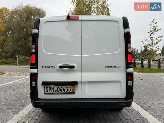 Білий Рено Трафік, об'ємом двигуна 2 л та пробігом 30 тис. км за 26800 $, фото 12 на Automoto.ua