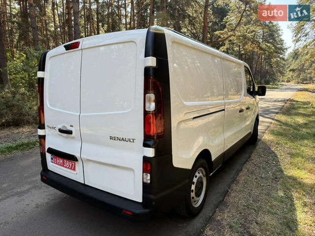 Белый Рено Трафик, объемом двигателя 2 л и пробегом 37 тыс. км за 27800 $, фото 29 на Automoto.ua