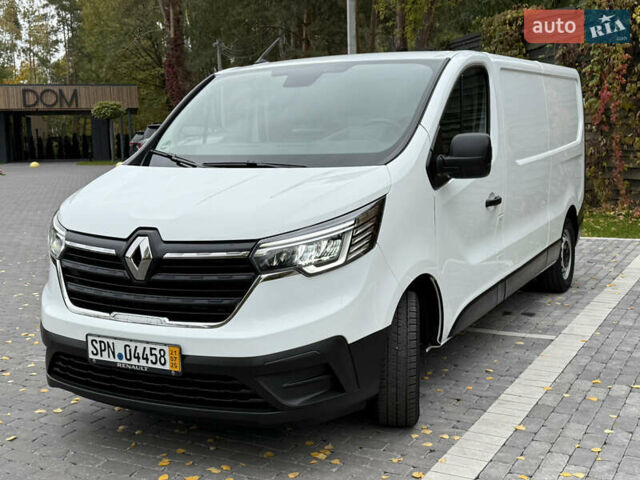 Білий Рено Трафік, об'ємом двигуна 2 л та пробігом 30 тис. км за 26800 $, фото 19 на Automoto.ua