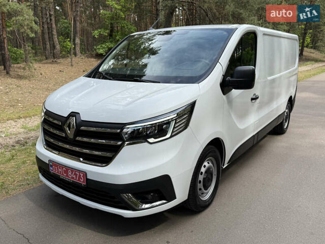 Белый Рено Трафик, объемом двигателя 2 л и пробегом 19 тыс. км за 27800 $, фото 61 на Automoto.ua