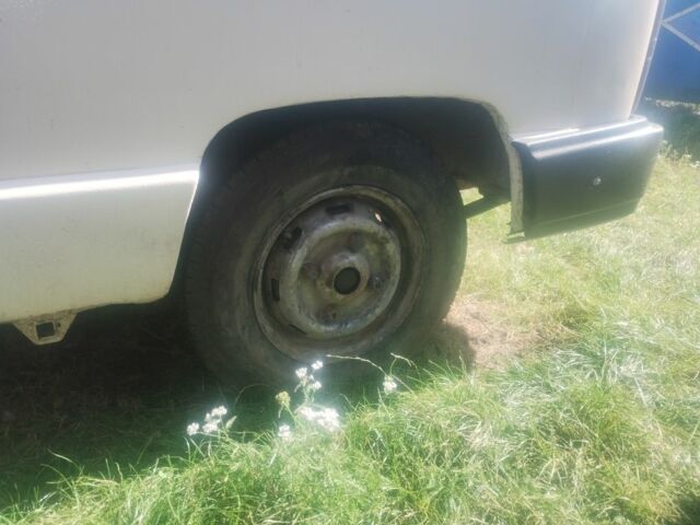 Белый Рено Трафик, объемом двигателя 2 л и пробегом 500 тыс. км за 2439 $, фото 3 на Automoto.ua