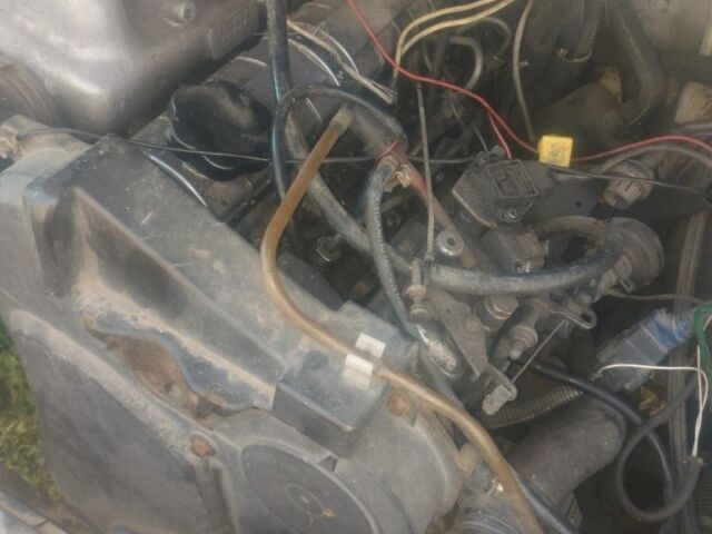 Белый Рено Трафик, объемом двигателя 2 л и пробегом 500 тыс. км за 2439 $, фото 13 на Automoto.ua