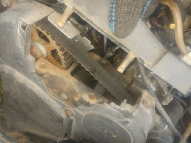 Белый Рено Трафик, объемом двигателя 2 л и пробегом 500 тыс. км за 2439 $, фото 15 на Automoto.ua