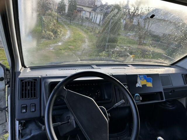 Белый Рено Трафик, объемом двигателя 1.7 л и пробегом 204 тыс. км за 1431 $, фото 5 на Automoto.ua