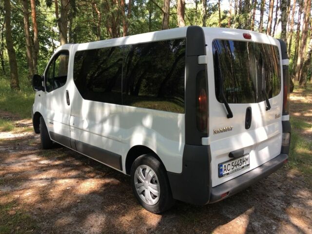 Белый Рено Трафик, объемом двигателя 1.9 л и пробегом 343 тыс. км за 5100 $, фото 6 на Automoto.ua