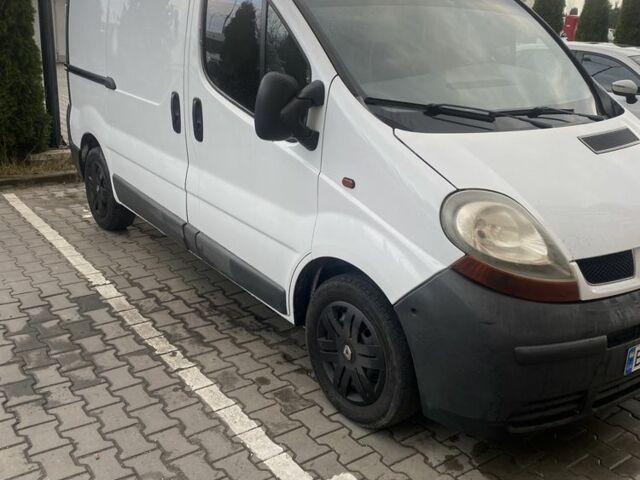 Білий Рено Трафік, об'ємом двигуна 1.9 л та пробігом 687 тис. км за 5300 $, фото 2 на Automoto.ua