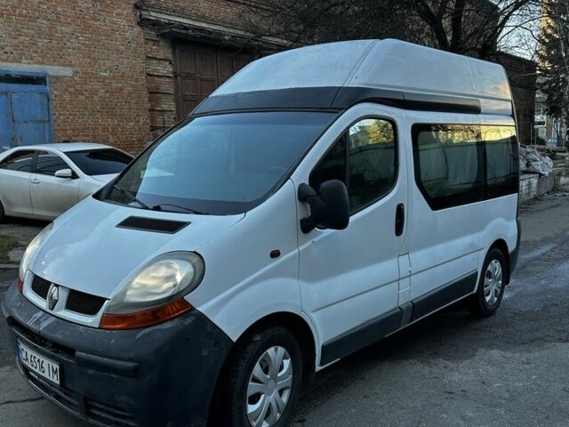 Білий Рено Трафік, об'ємом двигуна 1.9 л та пробігом 300 тис. км за 6200 $, фото 4 на Automoto.ua