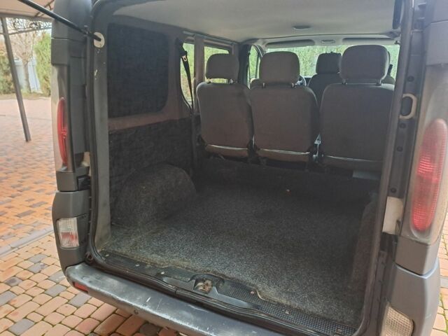 Белый Рено Трафик, объемом двигателя 1.9 л и пробегом 329 тыс. км за 6500 $, фото 16 на Automoto.ua