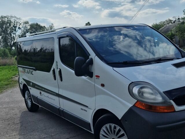 Білий Рено Трафік, об'ємом двигуна 0 л та пробігом 400 тис. км за 7770 $, фото 1 на Automoto.ua