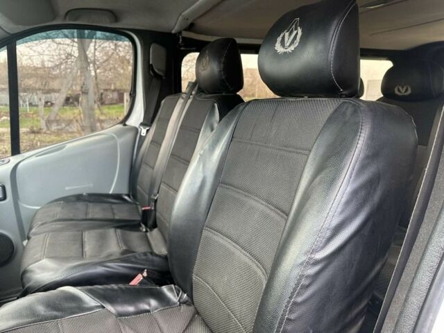 Білий Рено Трафік, об'ємом двигуна 1.9 л та пробігом 300 тис. км за 5250 $, фото 10 на Automoto.ua