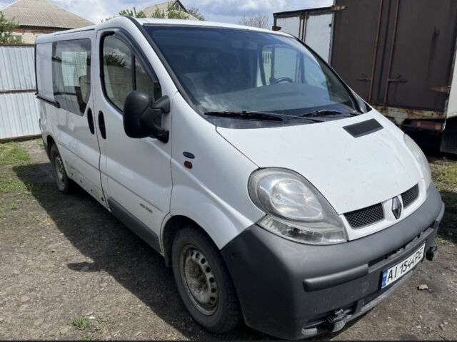 Білий Рено Трафік, об'ємом двигуна 1.9 л та пробігом 255 тис. км за 5350 $, фото 2 на Automoto.ua