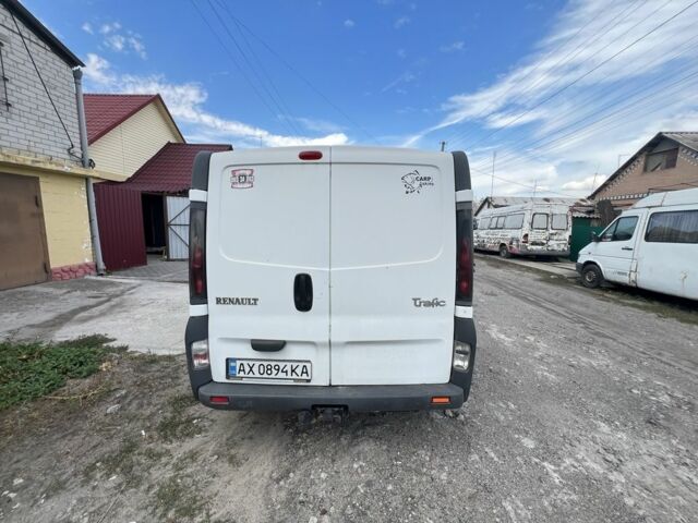 Белый Рено Трафик, объемом двигателя 1.9 л и пробегом 386 тыс. км за 5700 $, фото 1 на Automoto.ua