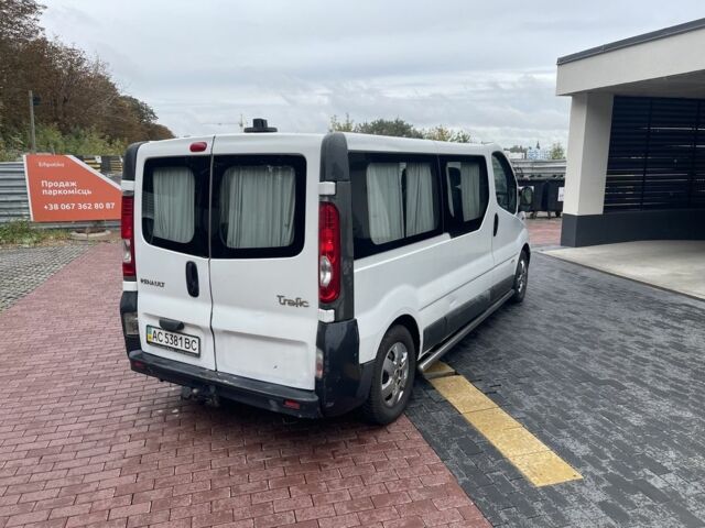 Белый Рено Трафик, объемом двигателя 2 л и пробегом 275 тыс. км за 7850 $, фото 9 на Automoto.ua