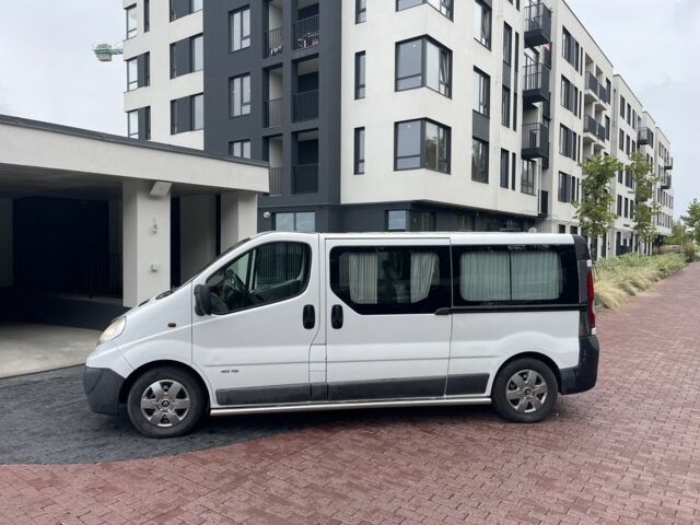 Белый Рено Трафик, объемом двигателя 2 л и пробегом 275 тыс. км за 7850 $, фото 6 на Automoto.ua