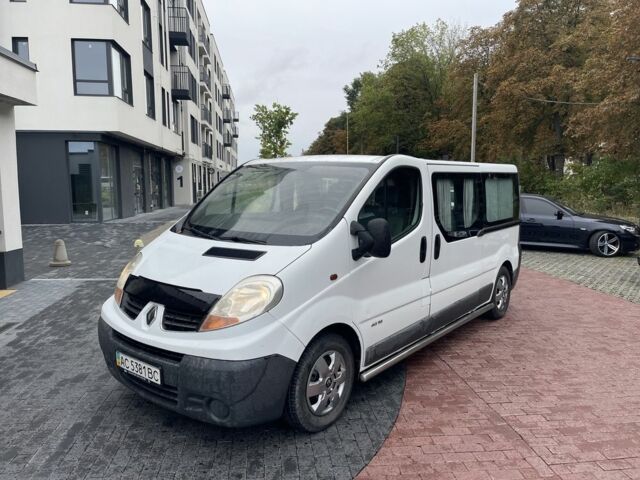 Белый Рено Трафик, объемом двигателя 2 л и пробегом 275 тыс. км за 7850 $, фото 11 на Automoto.ua