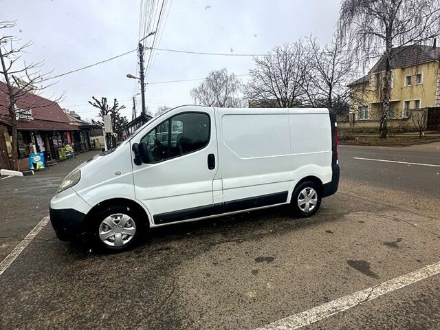 Белый Рено Трафик, объемом двигателя 2 л и пробегом 283 тыс. км за 9500 $, фото 8 на Automoto.ua