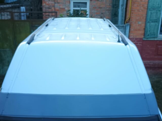 Білий Рено Трафік, об'ємом двигуна 2 л та пробігом 230 тис. км за 10200 $, фото 6 на Automoto.ua