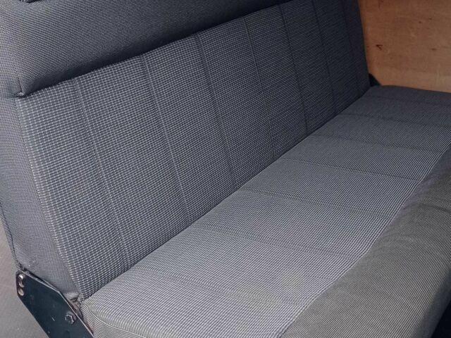 Белый Рено Трафик, объемом двигателя 2 л и пробегом 356 тыс. км за 11230 $, фото 12 на Automoto.ua